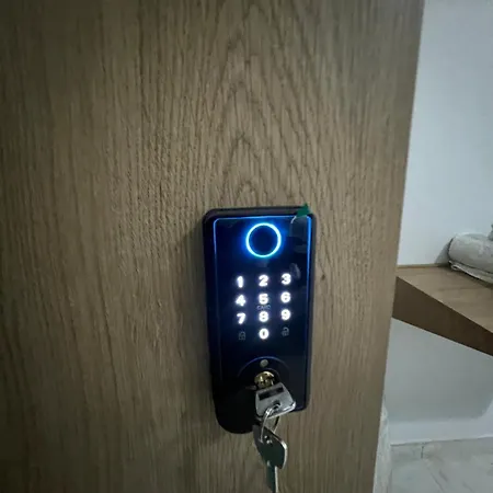 Sisterhood Hostel-female Only
