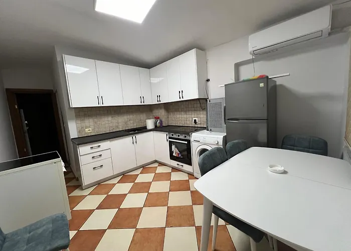 Sisterhood Hostel-female Only *